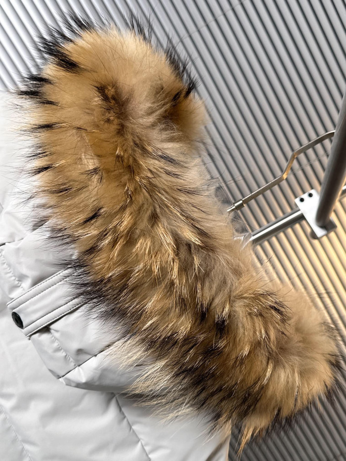 Moose Knuckles Down Coat Middium Long Jacket