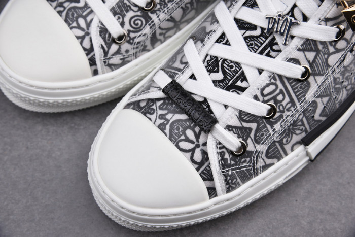 DR B23 HIGH-TOP SNEAKERS 0112