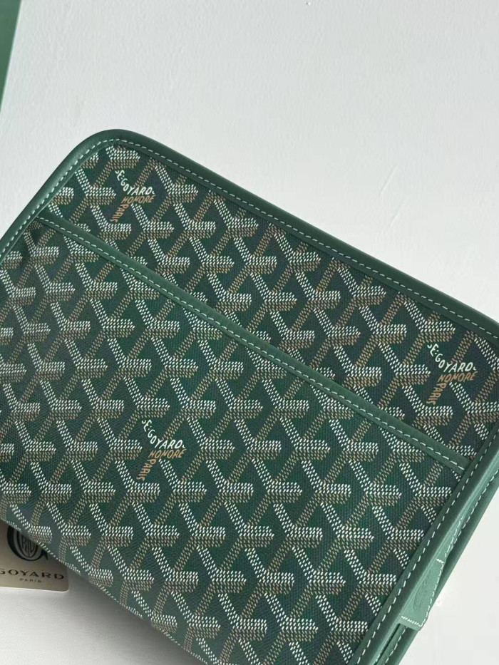 G09ard Jouvence Toiletry Bag