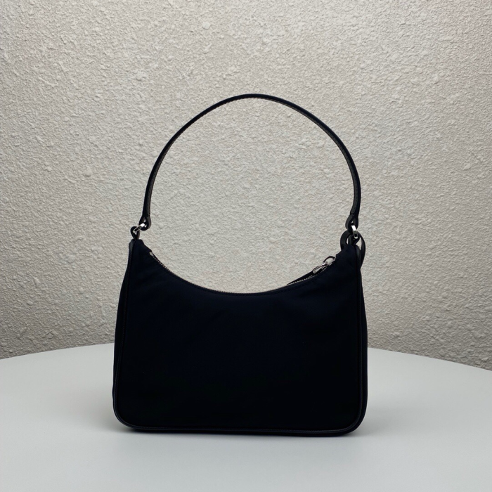 Pra*a Re‑Edition 2005 nylon hobo shoulder bag