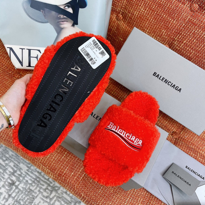Ba1en*iaga FURRY SLIDE SANDAL