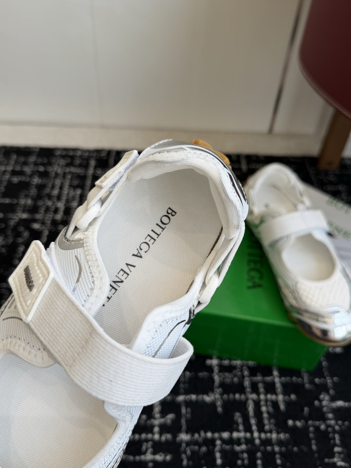 B0tt*ga Ven*ta Orbit Flash Mary- Jane Sneakers in White