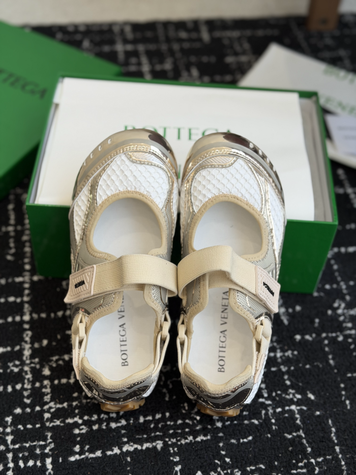 B0tt*ga Ven*ta Orbit Flash Mary- Jane Sneakers