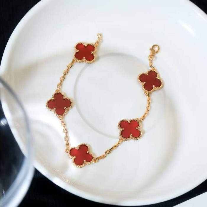 V*n Cl**f & Arpels Vintage Alhambra Bracelet