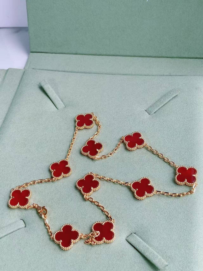 V*n Cl**f & Arpels Vintage Alhambra Bracelet