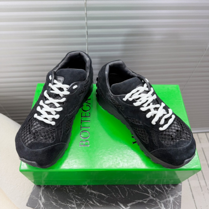B0tt*ga Ven*ta ORBIT SNEAKER