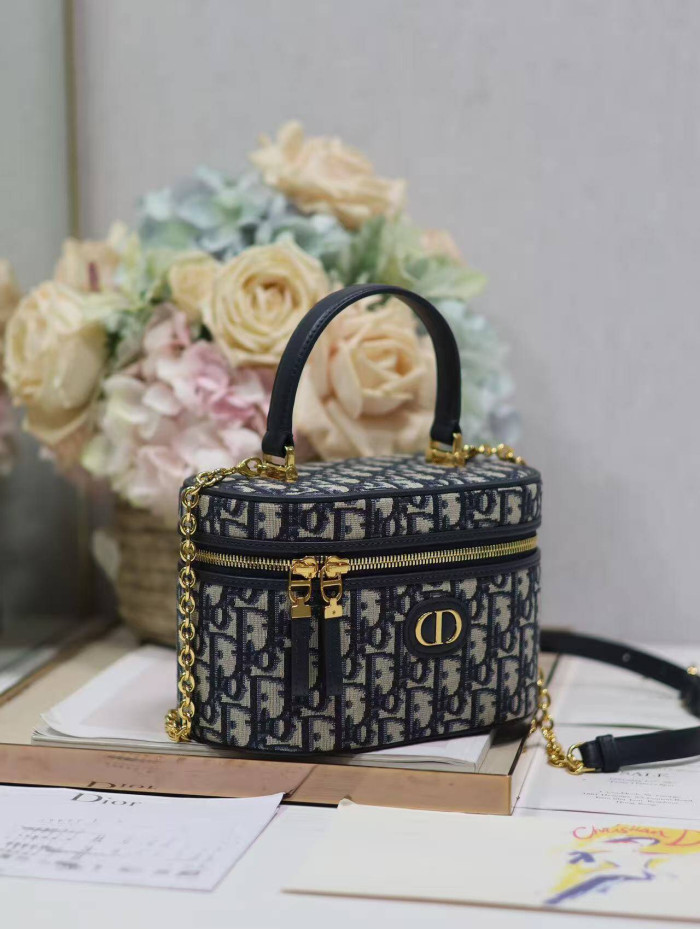 D10r Bag