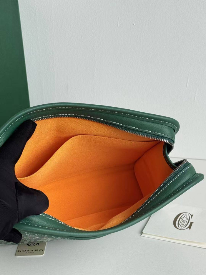 G09ard Jouvence Toiletry Bag